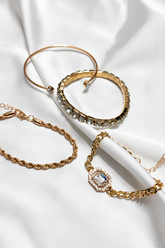 Kadın Altın Renk Çelik Bileklik Seti