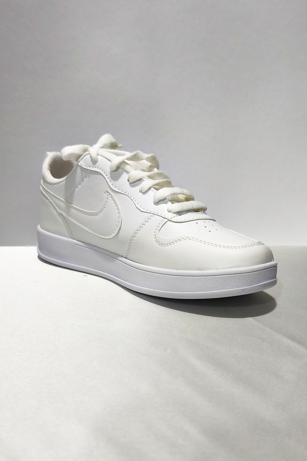 Erkek Beyaz Spor Ayakkabı | Günlük Rahat Sneaker | Yumuşak Taban Yürüyüş Ayakkabısı
