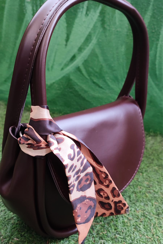 Leopar Detaylı Bordonun Zarafeti Kadın Omuz Çantası - Şık ve Modern Tasarım