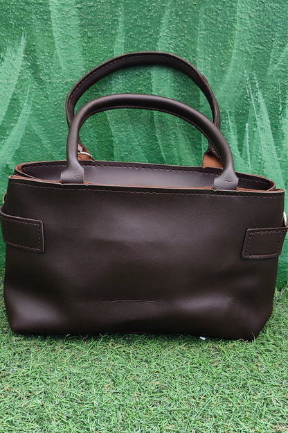 Peluş Ayıcık Charmlı Kadın Omuz Çantası – Siyah Renk & Peluş Ayıcık Detaylı Kadın Çantaqq