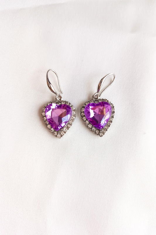 Kalpli Mor Renk Çelik Küpe Kadın