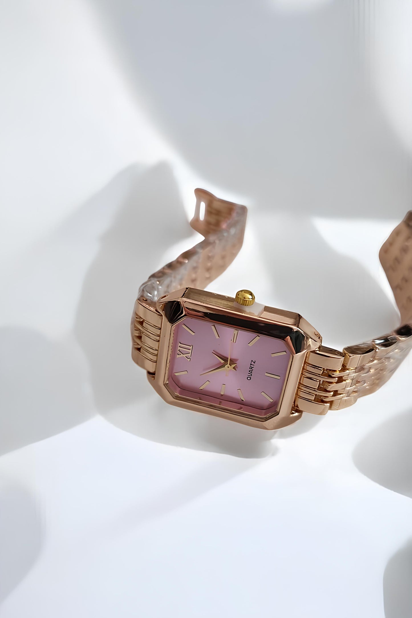 Rose Renkli Kadın Saat ve Takı Seti – Şık Kolye ve Saat