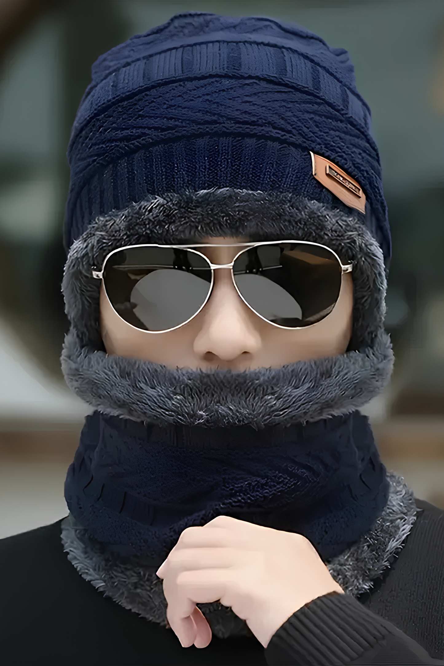 Lacivert Bere ve Atkı Seti - Sıcak ve Şık Kış Aksesuarları