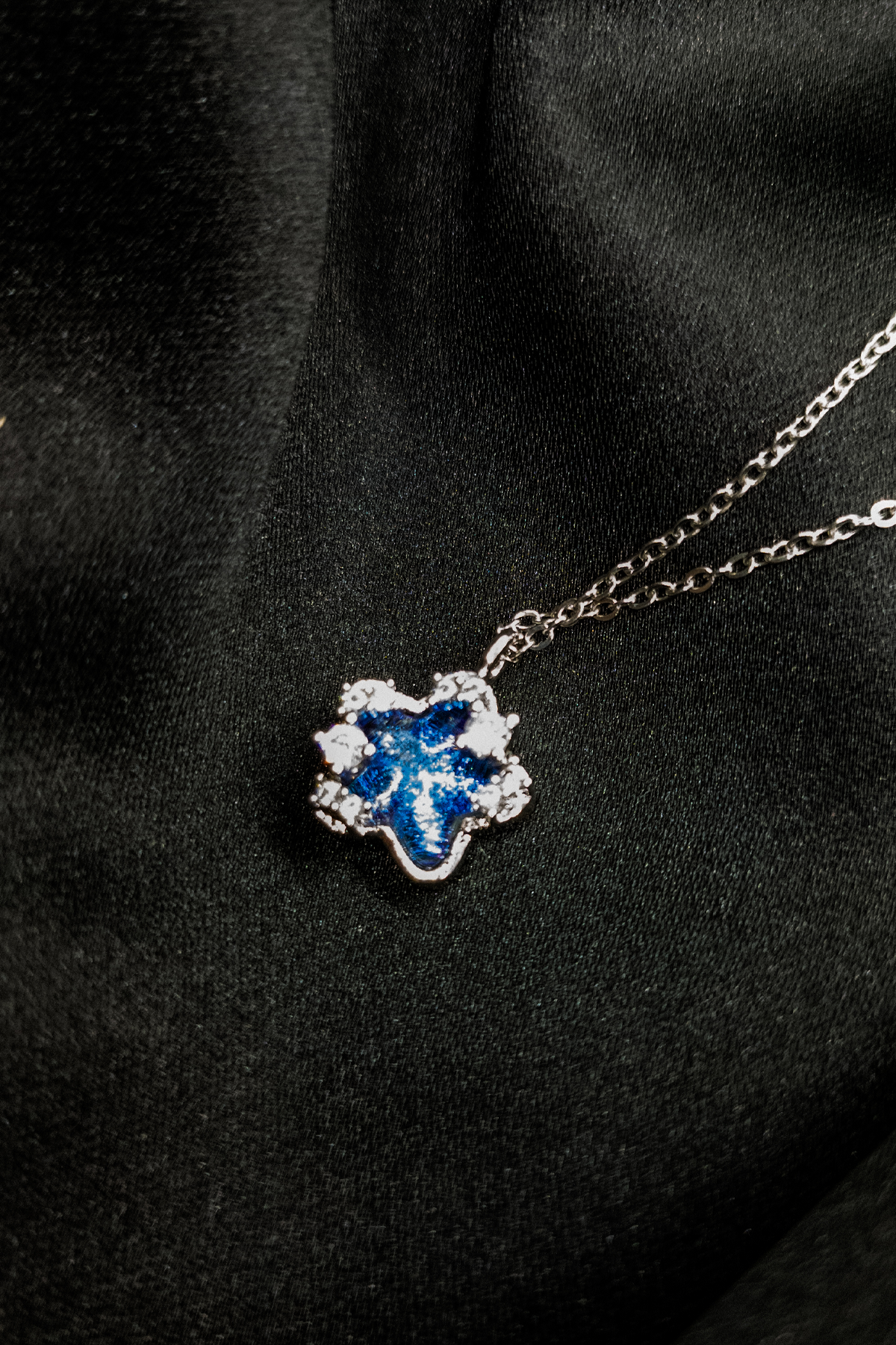 Su Yeşili Kadın Çelik Kolye