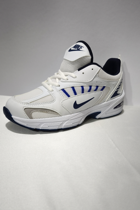 Beyaz Lacivert Kadın Spor Ayakkabı | Kalın Taban Rahat Yürüyüş ve Koşu Sneaker
