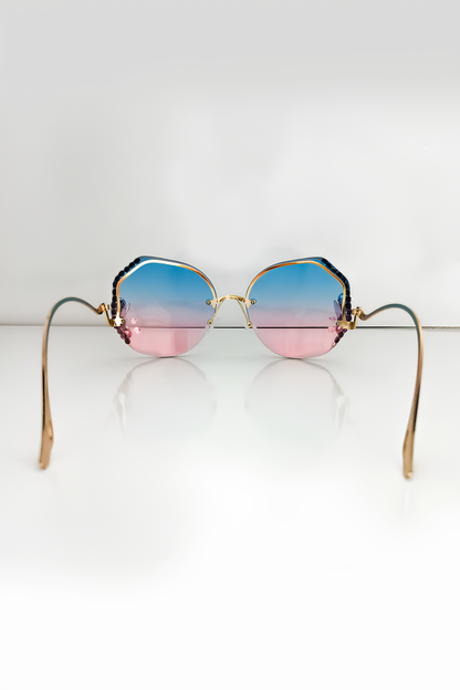 Mavi ve Pembe Renkli, Metal Çerçeveli Kadın Güneş Gözlüğü
